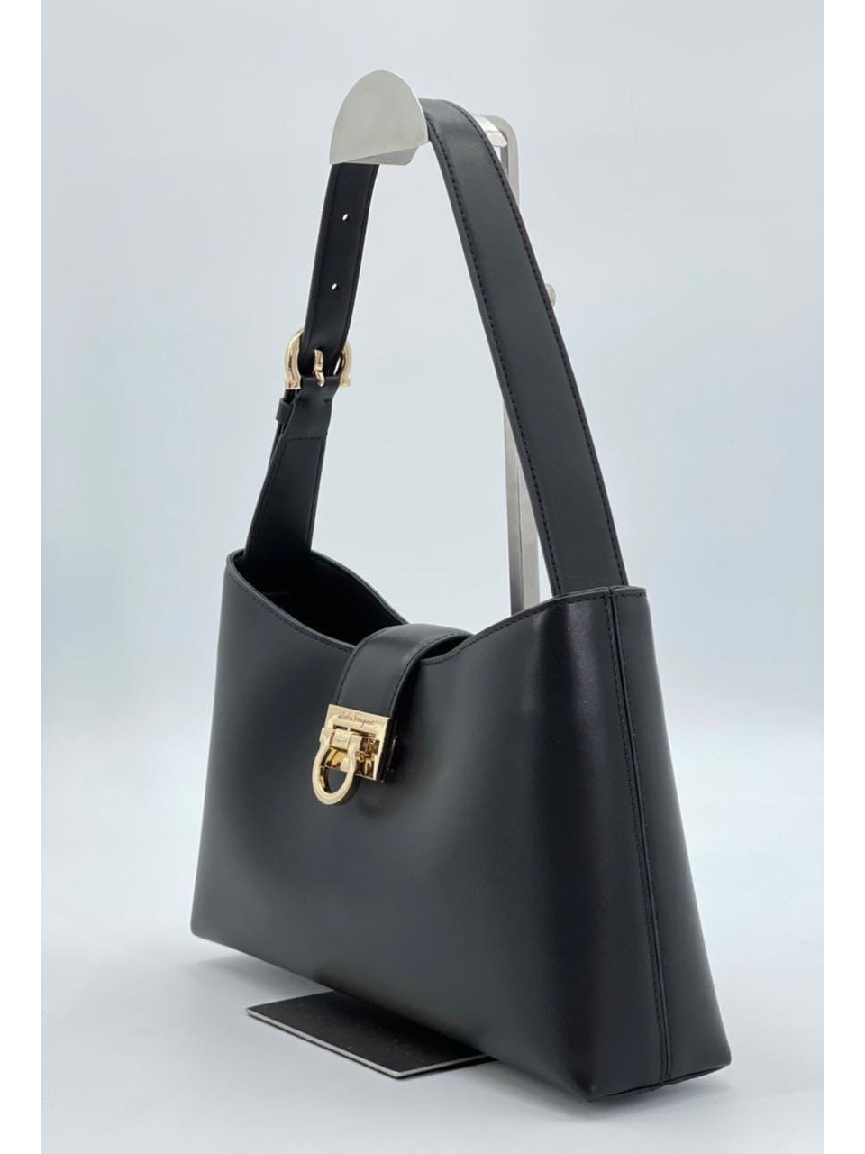 Сумка Salvatore Ferragamo